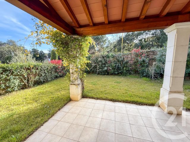 Maison à vendre - 5 pièces - 94,38 m2 - La Croix Valmer - 83 - PROVENCE-ALPES-COTE-D-AZUR