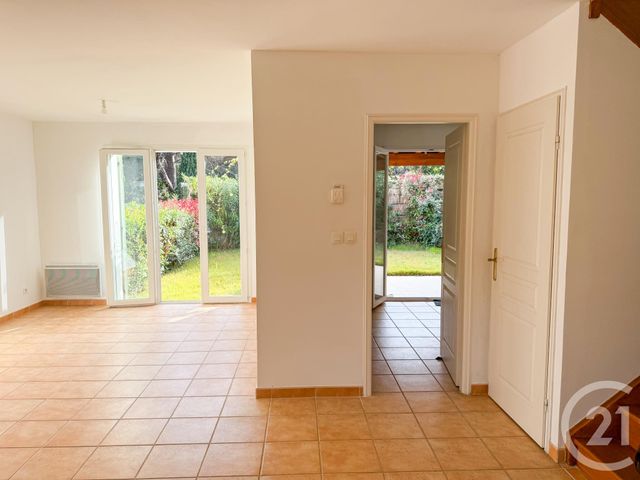 Maison à vendre - 5 pièces - 94,38 m2 - La Croix Valmer - 83 - PROVENCE-ALPES-COTE-D-AZUR