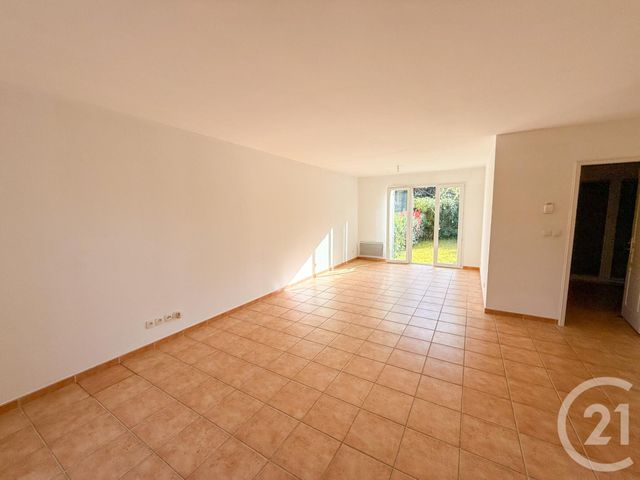 Maison à vendre - 5 pièces - 94,38 m2 - La Croix Valmer - 83 - PROVENCE-ALPES-COTE-D-AZUR