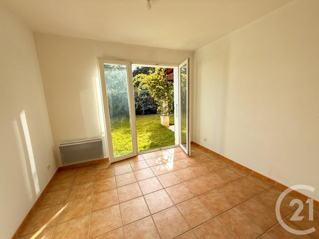 Maison à vendre - 5 pièces - 94,38 m2 - La Croix Valmer - 83 - PROVENCE-ALPES-COTE-D-AZUR