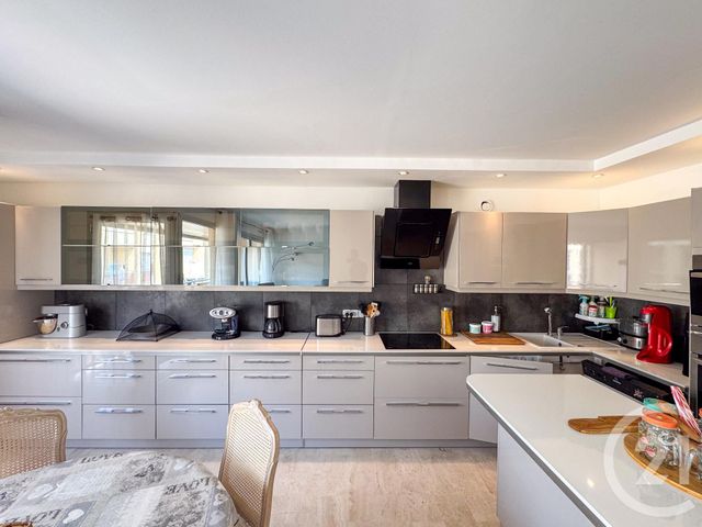 Appartement T4 à vendre - 4 pièces - 72,33 m2 - Cavalaire Sur Mer - 83 - PROVENCE-ALPES-COTE-D-AZUR