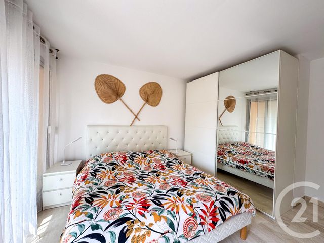 Appartement T4 à vendre - 4 pièces - 72,33 m2 - Cavalaire Sur Mer - 83 - PROVENCE-ALPES-COTE-D-AZUR