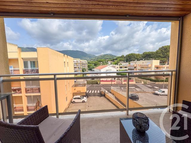 Appartement T4 à vendre - 4 pièces - 72,33 m2 - Cavalaire Sur Mer - 83 - PROVENCE-ALPES-COTE-D-AZUR
