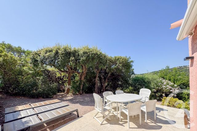 Appartement T3 à vendre - 3 pièces - 49,59 m2 - Cavalaire Sur Mer - 83 - PROVENCE-ALPES-COTE-D-AZUR