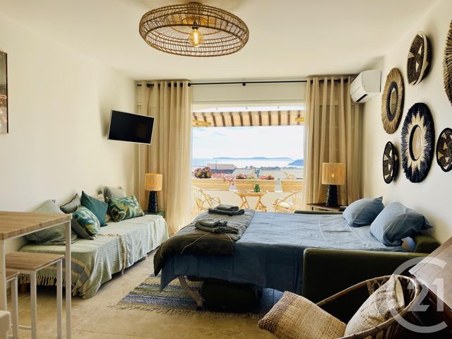 Appartement Studio à vendre - 1 pièce - 28,75 m2 - La Croix Valmer - 83 - PROVENCE-ALPES-COTE-D-AZUR