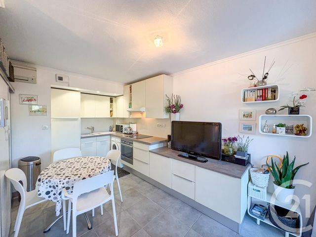 Appartement Studio à vendre - 1 pièce - 24,59 m2 - Cavalaire Sur Mer - 83 - PROVENCE-ALPES-COTE-D-AZUR