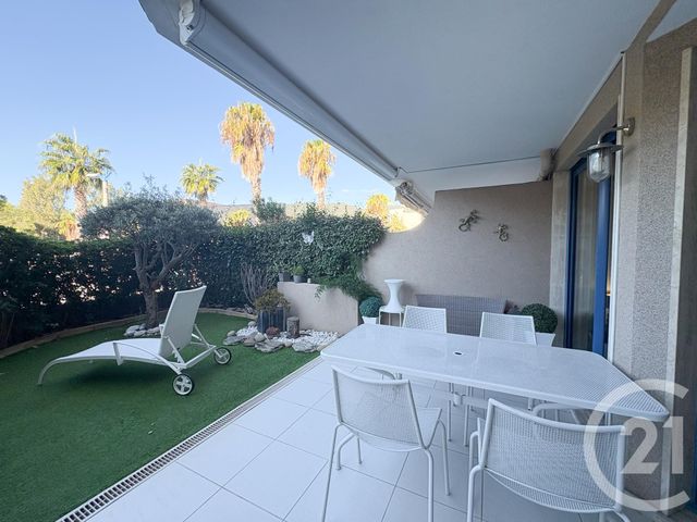 Appartement Studio à vendre - 1 pièce - 24,59 m2 - Cavalaire Sur Mer - 83 - PROVENCE-ALPES-COTE-D-AZUR