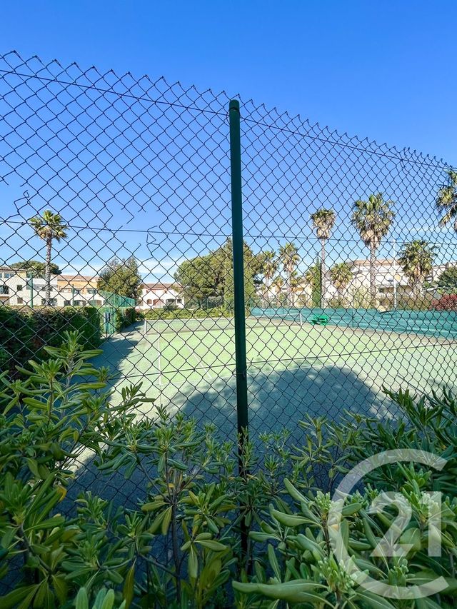 Appartement T4 à vendre - 4 pièces - 54,31 m2 - Cavalaire Sur Mer - 83 - PROVENCE-ALPES-COTE-D-AZUR