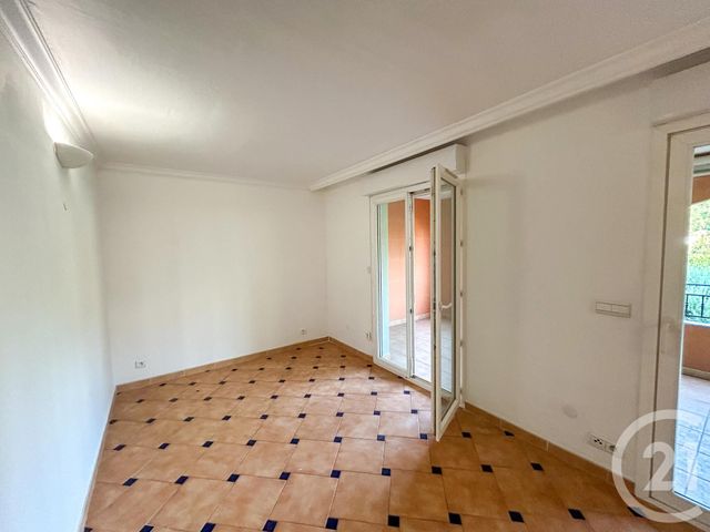 Appartement T4 à vendre - 4 pièces - 54,31 m2 - Cavalaire Sur Mer - 83 - PROVENCE-ALPES-COTE-D-AZUR