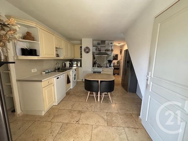 Appartement T3 à vendre - 3 pièces - 48,05 m2 - Cavalaire Sur Mer - 83 - PROVENCE-ALPES-COTE-D-AZUR