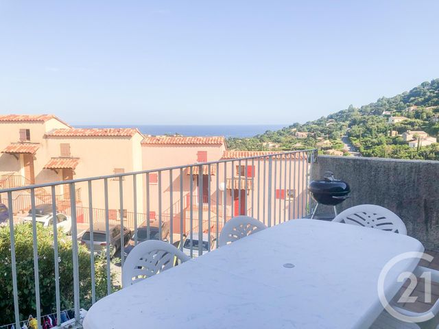 Appartement T3 à vendre - 3 pièces - 44,09 m2 - Cavalaire Sur Mer - 83 - PROVENCE-ALPES-COTE-D-AZUR