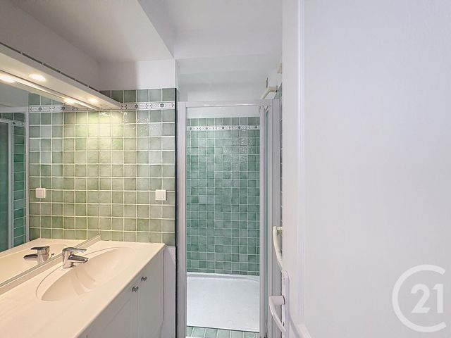 Appartement T3 &agrave; vendre - 3 pi&egrave;ces - 44,09 m2 - Cavalaire Sur Mer - 83 - PROVENCE-ALPES-COTE-D-AZUR