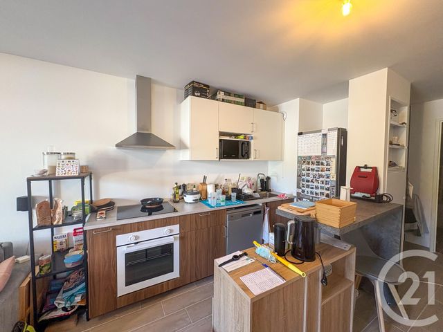 Appartement T2 à vendre - 2 pièces - 47,25 m2 - Cavalaire Sur Mer - 83 - PROVENCE-ALPES-COTE-D-AZUR