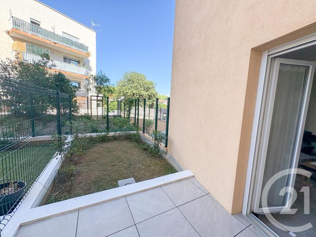 Appartement T2 à vendre - 2 pièces - 47,25 m2 - Cavalaire Sur Mer - 83 - PROVENCE-ALPES-COTE-D-AZUR