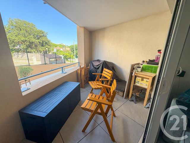 Appartement T2 à vendre - 2 pièces - 47,25 m2 - Cavalaire Sur Mer - 83 - PROVENCE-ALPES-COTE-D-AZUR