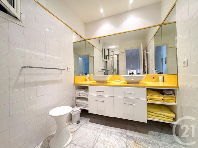 Maison à vendre - 6 pièces - 182 m2 - Cavalaire Sur Mer - 83 - PROVENCE-ALPES-COTE-D-AZUR