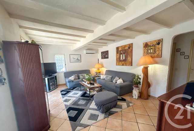 Maison à vendre - 6 pièces - 122 m2 - Cavalaire Sur Mer - 83 - PROVENCE-ALPES-COTE-D-AZUR