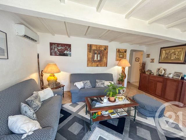 Maison à vendre - 6 pièces - 122 m2 - Cavalaire Sur Mer - 83 - PROVENCE-ALPES-COTE-D-AZUR