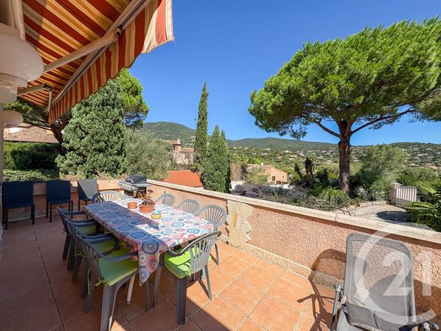 Maison à vendre - 7 pièces - 205,28 m2 - Cavalaire Sur Mer - 83 - PROVENCE-ALPES-COTE-D-AZUR