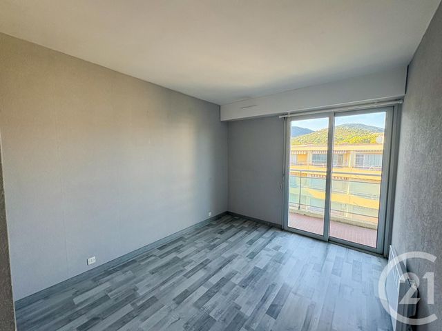 Appartement T3 à vendre - 3 pièces - 64,08 m2 - Cavalaire Sur Mer - 83 - PROVENCE-ALPES-COTE-D-AZUR