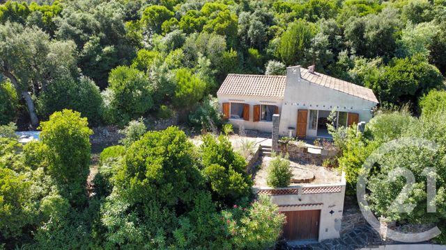 Maison à vendre - 4 pièces - 85 m2 - Cavalaire Sur Mer - 83 - PROVENCE-ALPES-COTE-D-AZUR