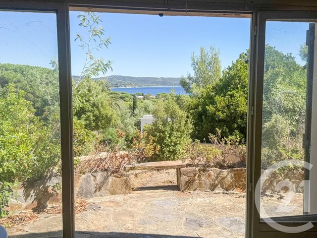 Maison à vendre - 4 pièces - 85 m2 - Cavalaire Sur Mer - 83 - PROVENCE-ALPES-COTE-D-AZUR