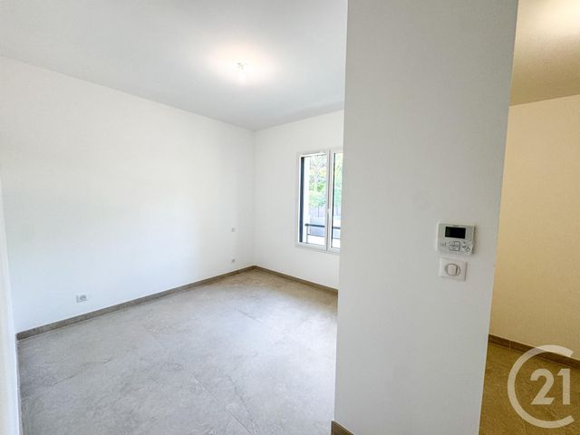 Maison &agrave; vendre - 4 pi&egrave;ces - 90,90 m2 - Cavalaire Sur Mer - 83 - PROVENCE-ALPES-COTE-D-AZUR