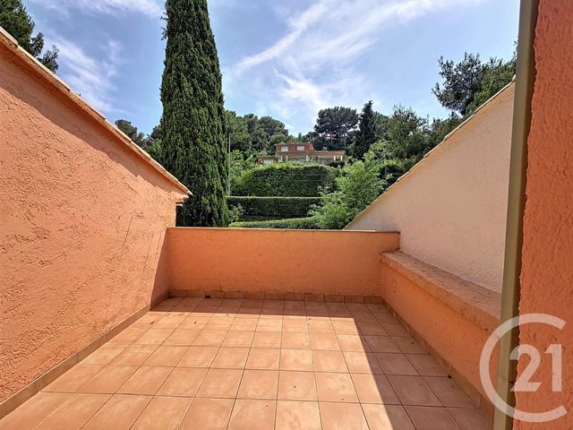 Appartement Duplex &agrave; vendre - 4 pi&egrave;ces - 87,89 m2 - Cavalaire Sur Mer - 83 - PROVENCE-ALPES-COTE-D-AZUR
