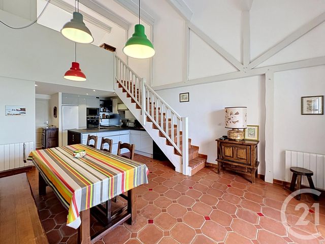 Appartement Duplex &agrave; vendre - 4 pi&egrave;ces - 87,89 m2 - Cavalaire Sur Mer - 83 - PROVENCE-ALPES-COTE-D-AZUR