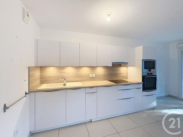 Appartement T3 &agrave; vendre - 3 pi&egrave;ces - 69,24 m2 - Cavalaire Sur Mer - 83 - PROVENCE-ALPES-COTE-D-AZUR