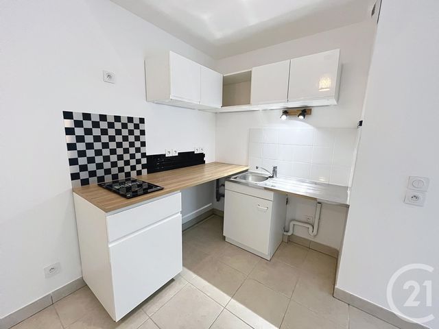 Appartement T2 &agrave; vendre - 2 pi&egrave;ces - 39 m2 - Cavalaire Sur Mer - 83 - PROVENCE-ALPES-COTE-D-AZUR