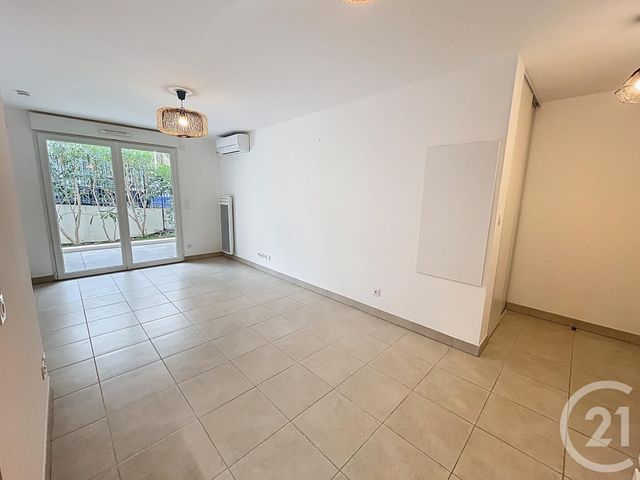 Appartement T2 &agrave; vendre - 2 pi&egrave;ces - 39 m2 - Cavalaire Sur Mer - 83 - PROVENCE-ALPES-COTE-D-AZUR