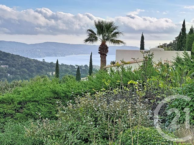 Maison à vendre - 4 pièces - 73 m2 - Cavalaire Sur Mer - 83 - PROVENCE-ALPES-COTE-D-AZUR