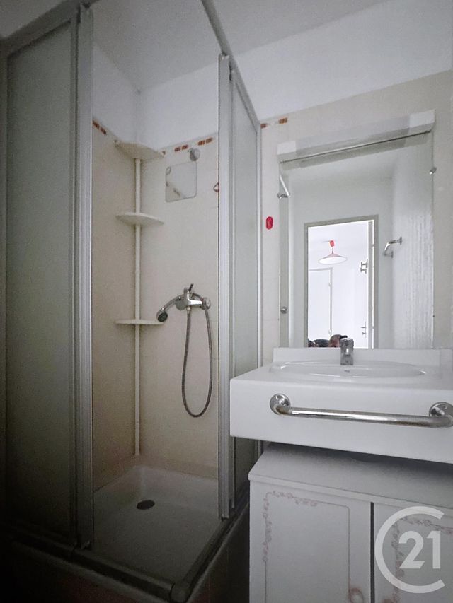 Appartement Studio Cabine &agrave; vendre - 1 pi&egrave;ce - 29 m2 - Cavalaire Sur Mer - 83 - PROVENCE-ALPES-COTE-D-AZUR