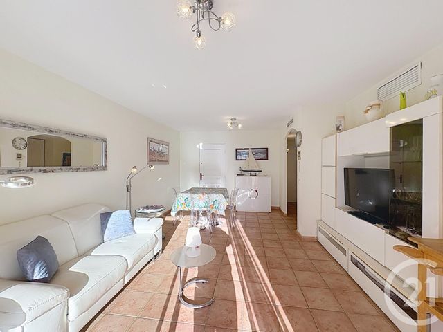 Appartement T3 &agrave; vendre - 3 pi&egrave;ces - 61,44 m2 - Cavalaire Sur Mer - 83 - PROVENCE-ALPES-COTE-D-AZUR