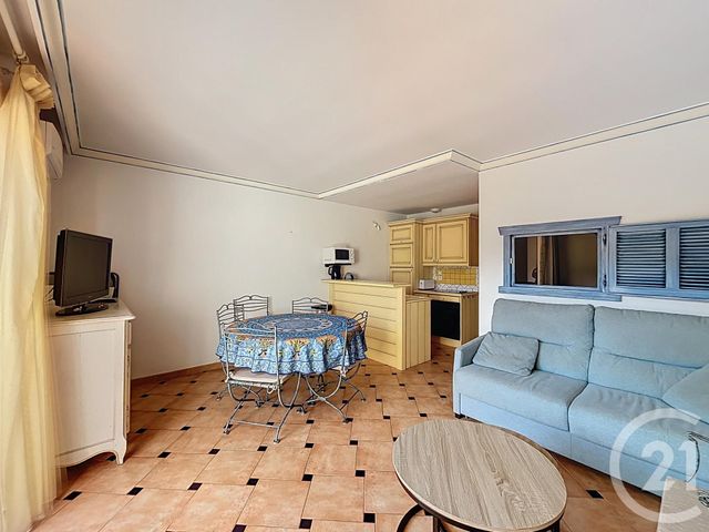 Appartement T4 &agrave; vendre - 4 pi&egrave;ces - 52 m2 - Cavalaire Sur Mer - 83 - PROVENCE-ALPES-COTE-D-AZUR