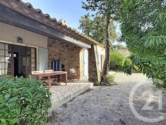 Maison &agrave; vendre - 4 pi&egrave;ces - 80 m2 - Cavalaire Sur Mer - 83 - PROVENCE-ALPES-COTE-D-AZUR