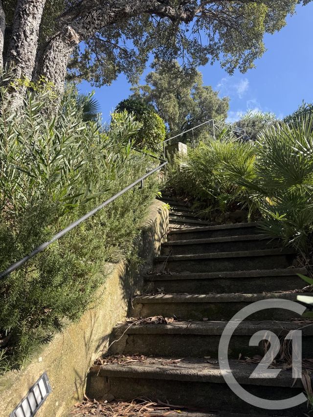 Maison &agrave; vendre - 4 pi&egrave;ces - 80 m2 - Cavalaire Sur Mer - 83 - PROVENCE-ALPES-COTE-D-AZUR