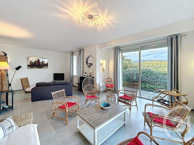 Maison &agrave; vendre - 6 pi&egrave;ces - 176 m2 - Cavalaire Sur Mer - 83 - PROVENCE-ALPES-COTE-D-AZUR