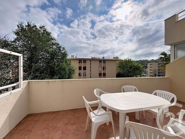 Appartement T3 &agrave; vendre - 3 pi&egrave;ces - 61,31 m2 - Cavalaire Sur Mer - 83 - PROVENCE-ALPES-COTE-D-AZUR