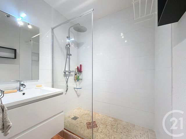 Appartement T3 &agrave; vendre - 3 pi&egrave;ces - 61,31 m2 - Cavalaire Sur Mer - 83 - PROVENCE-ALPES-COTE-D-AZUR