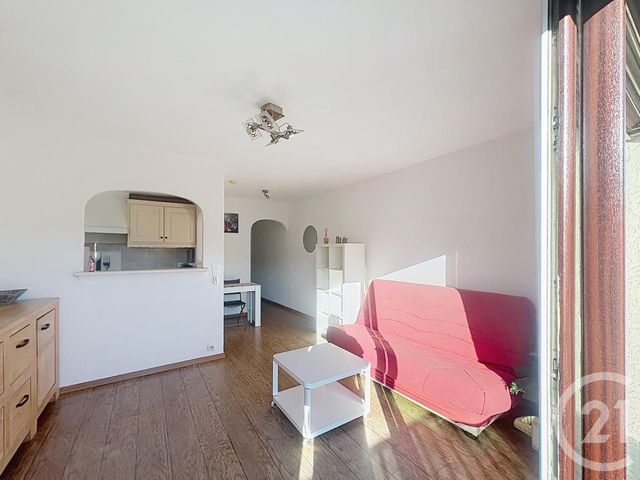 Appartement T2 &agrave; vendre - 2 pi&egrave;ces - 41,73 m2 - Cavalaire Sur Mer - 83 - PROVENCE-ALPES-COTE-D-AZUR