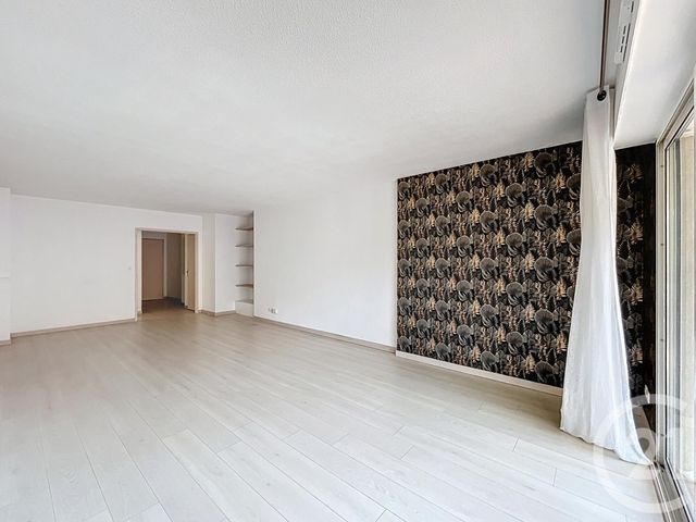 Appartement T4 &agrave; vendre - 3 pi&egrave;ces - 84,07 m2 - Cavalaire Sur Mer - 83 - PROVENCE-ALPES-COTE-D-AZUR