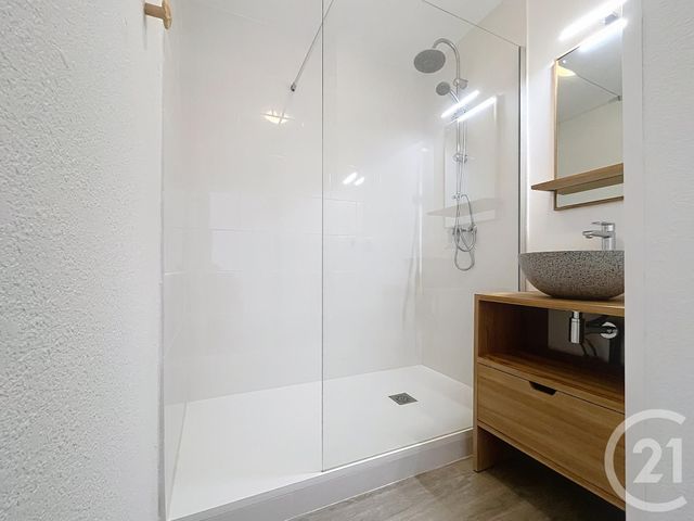 Appartement T4 &agrave; vendre - 3 pi&egrave;ces - 84,07 m2 - Cavalaire Sur Mer - 83 - PROVENCE-ALPES-COTE-D-AZUR