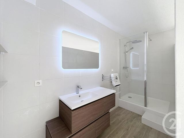 Appartement T4 &agrave; vendre - 3 pi&egrave;ces - 84,07 m2 - Cavalaire Sur Mer - 83 - PROVENCE-ALPES-COTE-D-AZUR