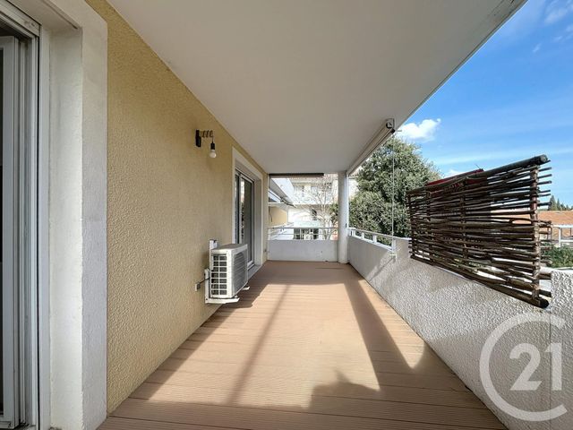 Appartement T4 &agrave; vendre - 3 pi&egrave;ces - 84,07 m2 - Cavalaire Sur Mer - 83 - PROVENCE-ALPES-COTE-D-AZUR
