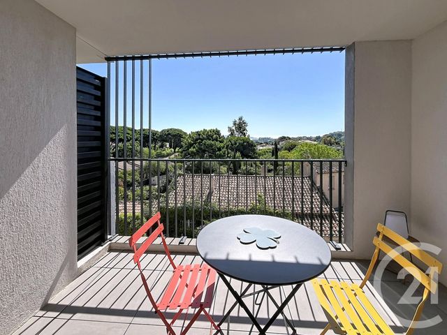 Appartement T3 &agrave; vendre - 3 pi&egrave;ces - 64,50 m2 - Cavalaire Sur Mer - 83 - PROVENCE-ALPES-COTE-D-AZUR