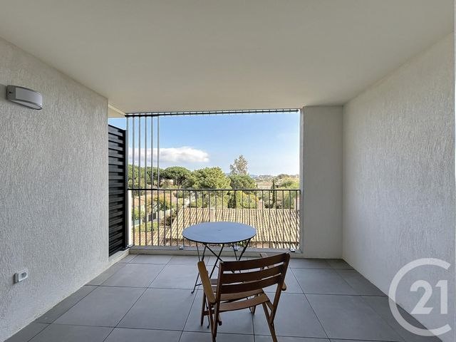 Appartement T3 &agrave; vendre - 3 pi&egrave;ces - 64,50 m2 - Cavalaire Sur Mer - 83 - PROVENCE-ALPES-COTE-D-AZUR