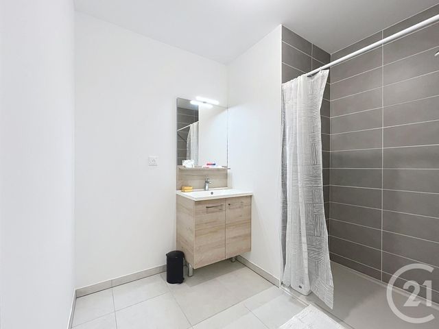 Appartement T3 &agrave; vendre - 3 pi&egrave;ces - 64,50 m2 - Cavalaire Sur Mer - 83 - PROVENCE-ALPES-COTE-D-AZUR