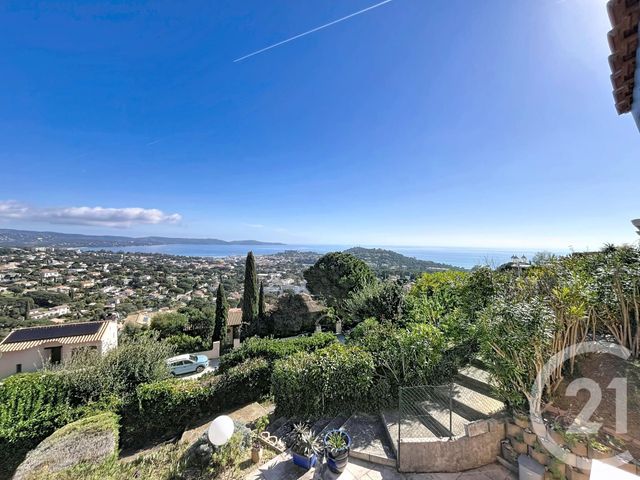 Appartement Studio Cabine &agrave; vendre - 1 pi&egrave;ce - 18,10 m2 - Cavalaire Sur Mer - 83 - PROVENCE-ALPES-COTE-D-AZUR